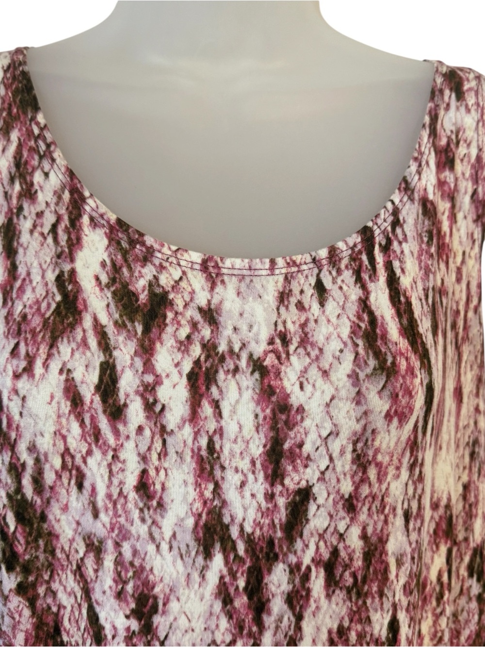 LOGO by Lori Goldstein Snake Skin Print Sleeveless Casual Tunic PLUS: 1X #D - Picture 2 of 7